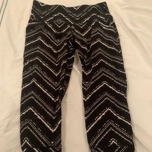 Athleta cropped athletic pants